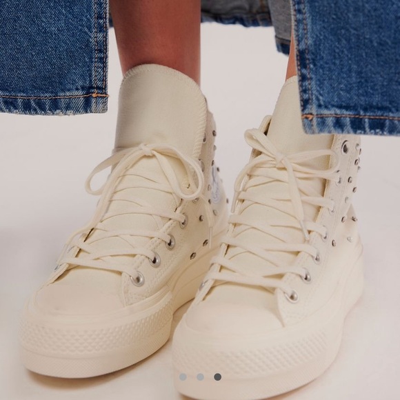 NWT Pearl & Rhinestone Converse - Picture 3 of 6